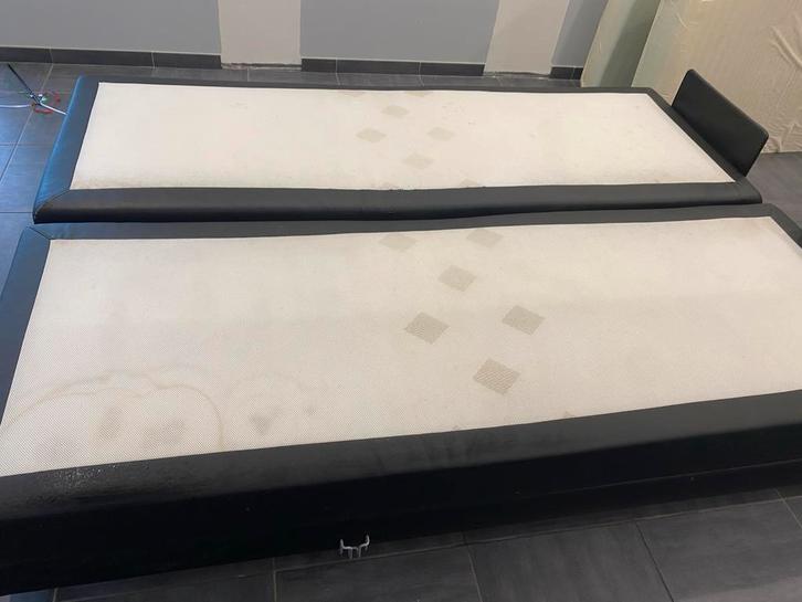 Elektrisch verstelbare boxspring, Huis en Inrichting, Slaapkamer | Bedden, Gebruikt, Tweepersoons, 160 cm, 210 cm, Overige materialen