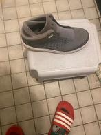 Grijze Jordan Instappers, Kleding | Dames, Instappers, Ophalen of Verzenden, Jordan, Grijs