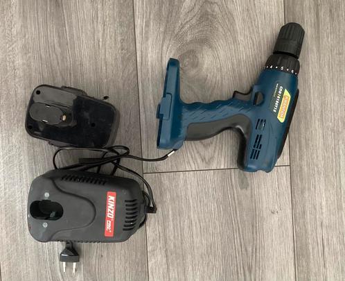 Kinzo Pro+ Accuboormachine met Oplader en Accu -Goed Werkend, Doe-het-zelf en Verbouw, Gereedschap | Boormachines, Gebruikt, Boormachine