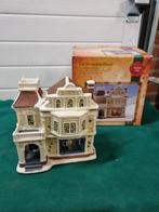 -	kerstdorp huis lit victorian huis, Diversen, Kerst, Ophalen of Verzenden