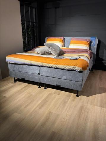 Elektrische boxspring | MAAND ACTIE! | WEG=WEG beschikbaar voor biedingen