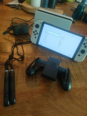 Switch Oled In Nieuwstaat beschikbaar voor biedingen