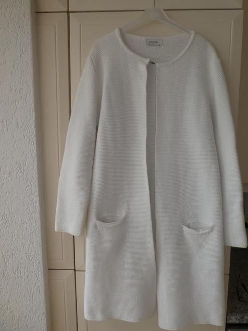 Be Pure lang vest maat L = 40 wit gebreid kabelsteek ZGAN, Kleding | Dames, Truien en Vesten, Zo goed als nieuw, Maat 38/40 (M)