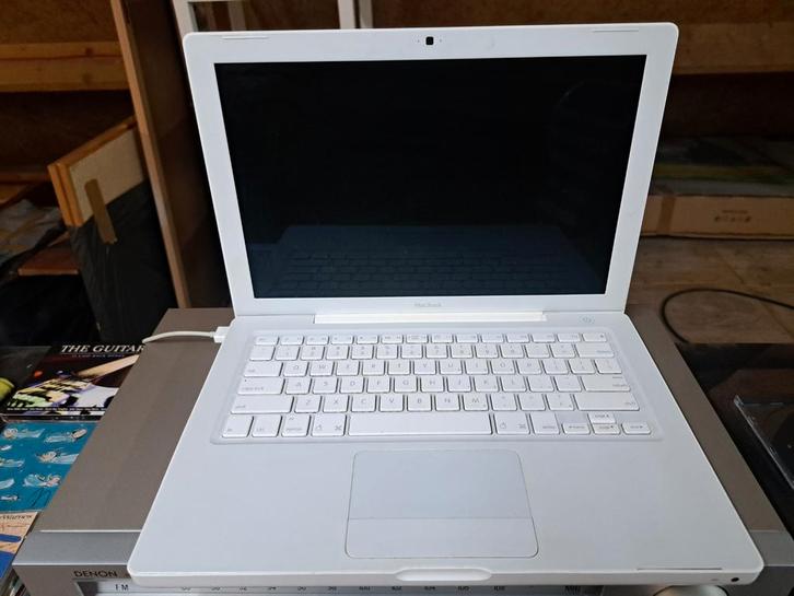 Apple MacBook - Goed werkend!, Computers en Software, Apple Macbooks, Gebruikt, MacBook, 13 inch, Minder dan 2 Ghz, 128 GB of minder
