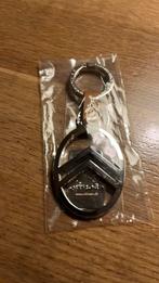 Citroën sleutelhanger uit Zwitserland, Verzamelen, Sleutelhangers, Ophalen of Verzenden, Nieuw