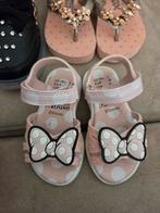 Minnie mouse sandalen maat 19, Kinderen en Baby's, Babykleding | Schoentjes en Sokjes, Ophalen, Zo goed als nieuw, Meisje, Schoentjes
