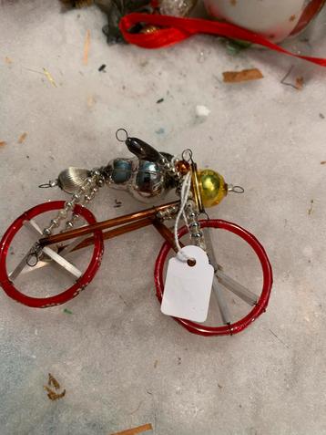 #kerst bromfiets kerstbal beschikbaar voor biedingen