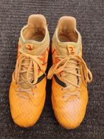 Oranje Kipsta voetbalschoenen 36, Sport en Fitness, Voetbal, Maat XS of kleiner, Ophalen of Verzenden, Schoenen