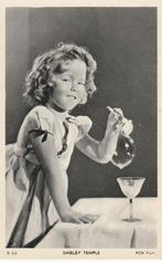 SHIRLEY TEMPLE KAART IS UIT JAREN 30 ZEER MOOIE KAART KH408, Verzamelen, Ansichtkaarten | Themakaarten, Ophalen of Verzenden, 1920 tot 1940