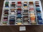 Doos dmc borduurgaren  nummer 4, Hobby en Vrije tijd, Borduren en Borduurmachines, Ophalen of Verzenden, Zo goed als nieuw, Handborduren
