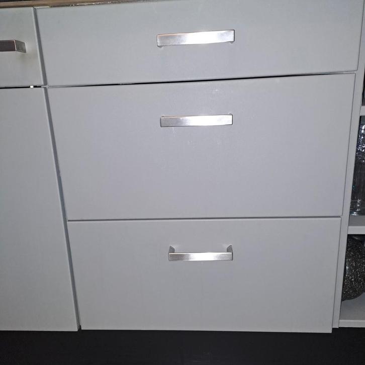 Stalen Keukengreepjes 128mm - 13 stuks, Huis en Inrichting, Keuken | Keukenelementen, Gebruikt, Ophalen of Verzenden