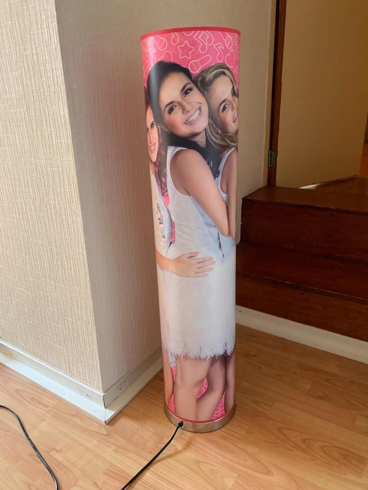 K3 Vloerlamp (K3 met Hanne, Marthe en Klaasje), Kinderen en Baby's, Kinderkamer | Inrichting en Decoratie, Zo goed als nieuw, Lamp