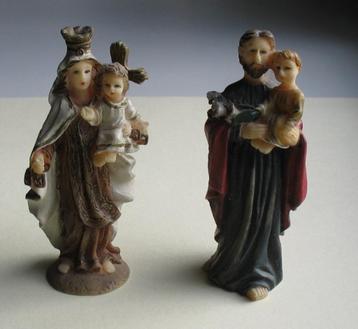 Beeldjes Maria en Jozef met kindje Jezus beschikbaar voor biedingen