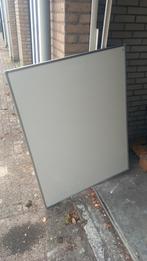Whiteboard 90x60 ongeveer, Ophalen, Zo goed als nieuw, Magneetbord