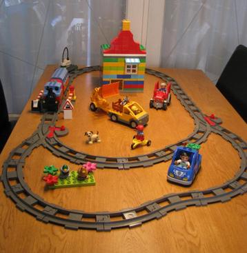 Duplo Lego. Treinbaan beschikbaar voor biedingen