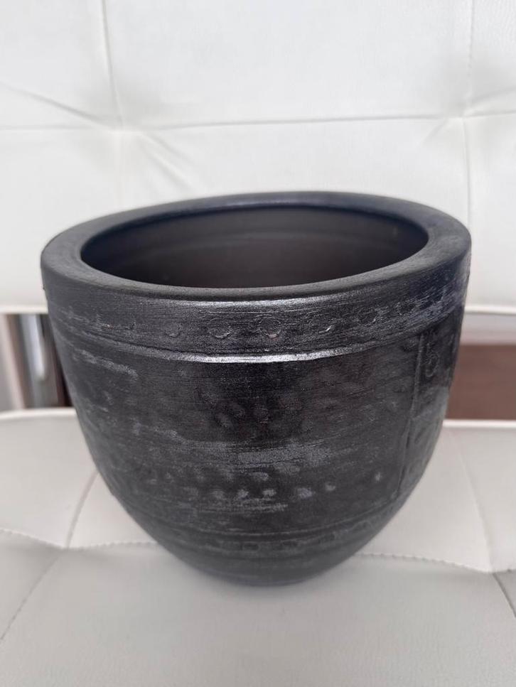 Bela Arte bloempot met glans, Tuin en Terras, Bloempotten, Zo goed als nieuw, Aardewerk, Binnen, Minder dan 40 cm, Minder dan 25 cm