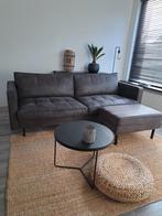 2.5 zits bank met vloerkleed, Ophalen