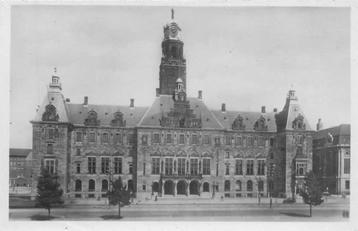 (300-235-017) Rotterdam Raadhuis beschikbaar voor biedingen