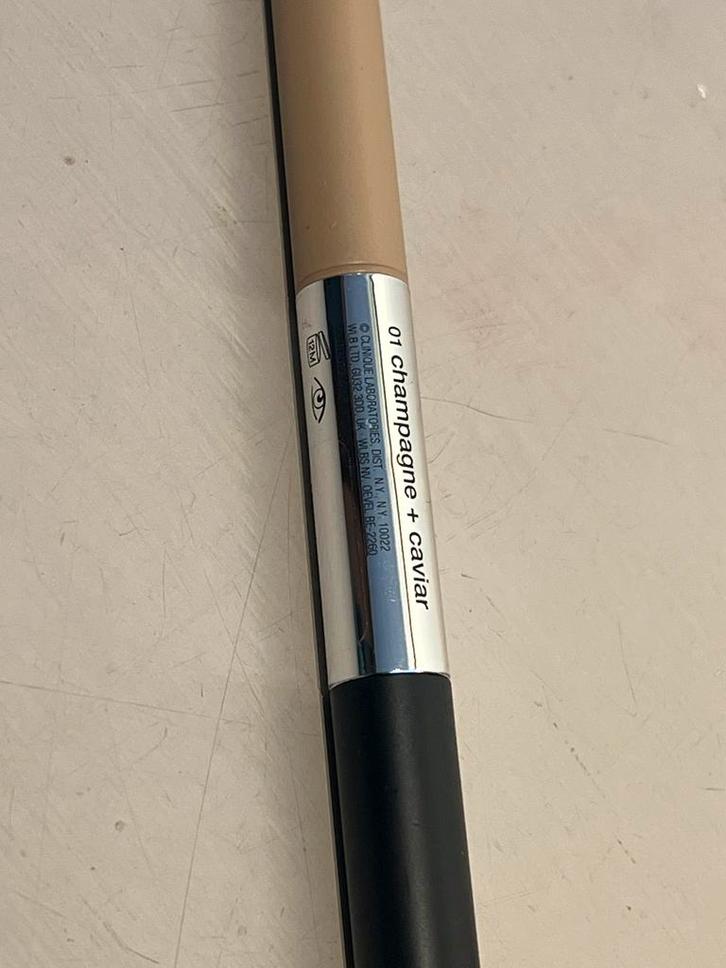 Clinique High Impact Shadow Shadow  01 champagne & caviar, Sieraden, Tassen en Uiterlijk, Uiterlijk | Cosmetica en Make-up, Nieuw