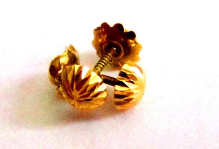 Mooie 18 Karaat gouden oorknoppen Oorstekers draaisluiting, Sieraden, Tassen en Uiterlijk, Antieke sieraden, Oorbellen, Goud, Ophalen