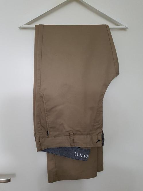 Billabong. Pantalon. Broek. Zandkleur. Maat 36., Kleding | Heren, Broeken en Pantalons, Zo goed als nieuw, Maat 52/54 (L), Bruin