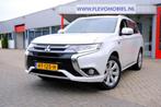 Mitsubishi Outlander 2.0 PHEV Business Edition Leder-Alcanta, Auto's, Mitsubishi, 1998 cc, 4 cilinders, 1820 kg, Wit