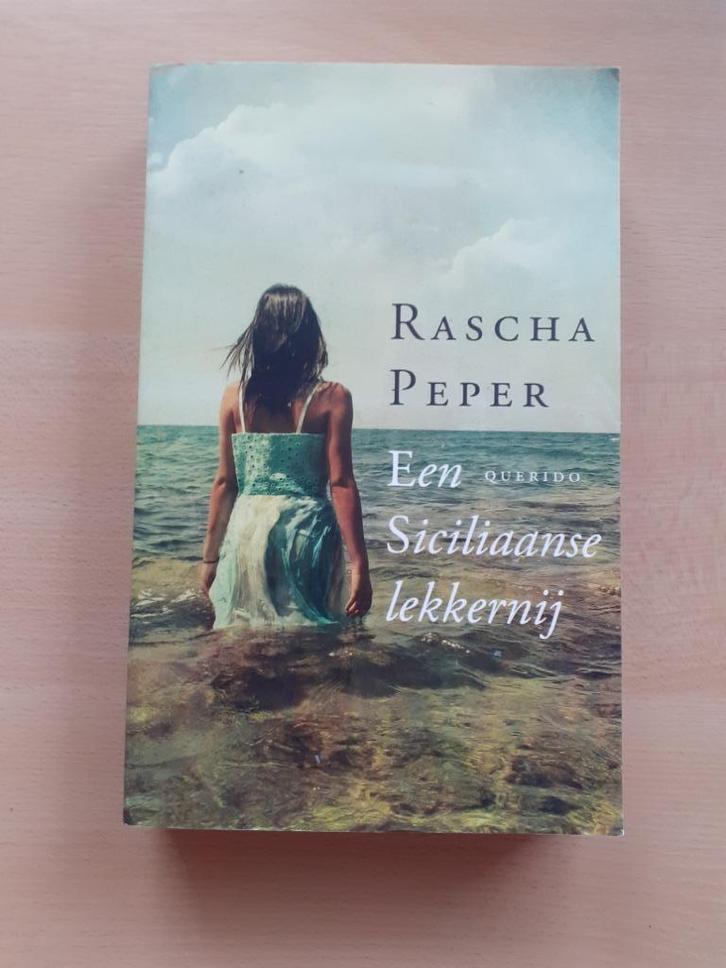 Rascha Peper - Een Siciliaanse lekkernij, Boeken, Literatuur, Gelezen, Ophalen of Verzenden
