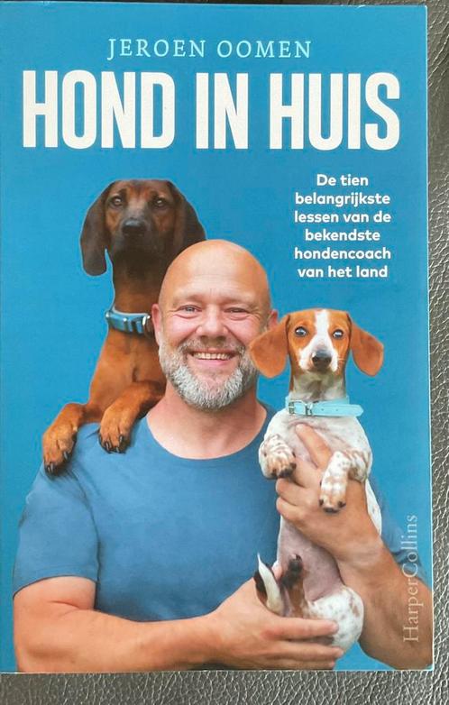 Jeroen Oomen - Hond in huis, Boeken, Dieren en Huisdieren, Zo goed als nieuw, Honden, Ophalen
