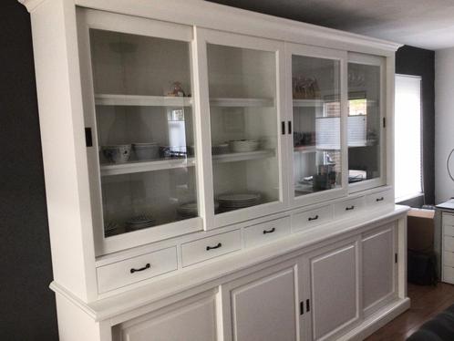 In werkelijk zeer goede staat buffetkast, Huis en Inrichting, Kasten | Buffetkasten, Zo goed als nieuw, 200 cm of meer, 200 cm of meer