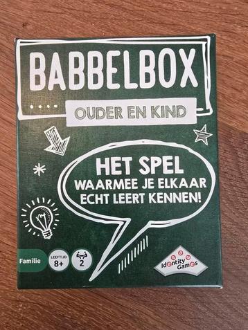 NIEUW Identity Games Babbelbox Familie Kaartspel 8+ beschikbaar voor biedingen