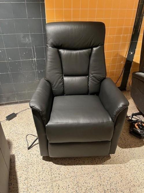 sta op stoel zwart leer, Huis en Inrichting, Fauteuils, Nieuw, Leer, Overige materialen, 50 tot 75 cm, 75 tot 100 cm, Ophalen