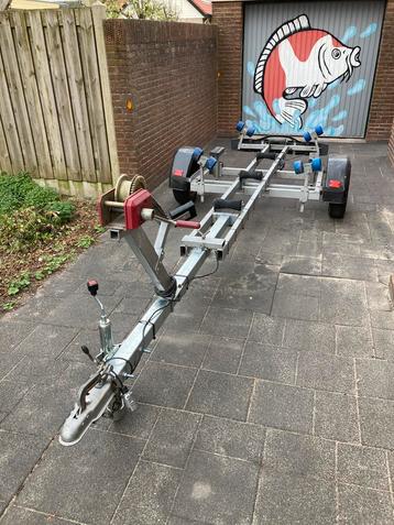 Kanteltrailer 5,5 m. beschikbaar voor biedingen