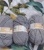 3 bollen garen grijs (Punto), Ophalen of Verzenden, Nieuw, Breien of Haken, Wol of Garen