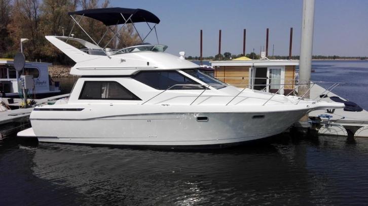 Byliner 3258 avanti fly, Watersport en Boten, Motorboten en Motorjachten, Gebruikt, Polyester, 9 tot 12 meter, Benzine, Binnenboordmotor