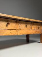 Spaanse Salontafel antiek 18e eeuw, Antiek en Kunst, Antiek | Meubels | Tafels, Ophalen