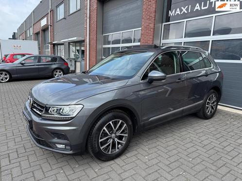 Volkswagen Tiguan 1.5 TSI Highline LED ACC Pano Lane Carplay, Auto's, Volkswagen, Bedrijf, Te koop, Tiguan, ABS, Adaptive Cruise Control