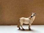 Schleich camargue merrie 175, Verzamelen, Ophalen of Verzenden, Zo goed als nieuw, Paard, Beeldje of Figuurtje