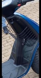 Piaggio typhoon beenschild mandje kap opbergvak mand, Ophalen of Verzenden
