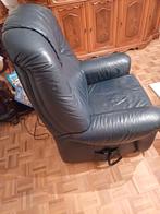 goede elektrische donker blauwe fauteuil, Huis en Inrichting, Fauteuils, Ophalen, Zo goed als nieuw, 75 tot 100 cm, Minder dan 50 cm