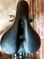 Dames fietszadel Voltane, Ophalen, Zo goed als nieuw, Algemeen, Frame