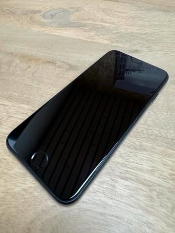 iPhone SE 2022 128GB - Zo goed als nieuw beschikbaar voor biedingen