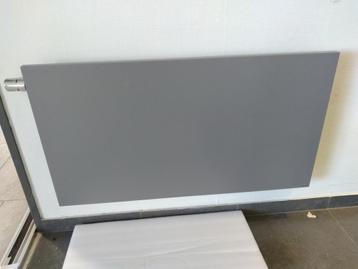 Radiator Vlak 102x55 Mat Grijs beschikbaar voor biedingen