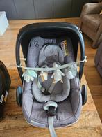 Maxi cosi pebble pro inclusief familyfix one base, Ophalen, Zo goed als nieuw, Isofix, 0 t/m 13 kg