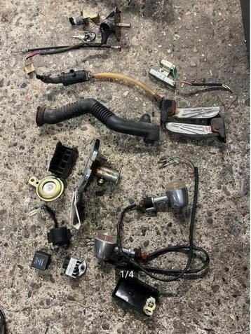 Sym Cello Allo Kabelboom Carburateur Div Scooter Onderdelen beschikbaar voor biedingen