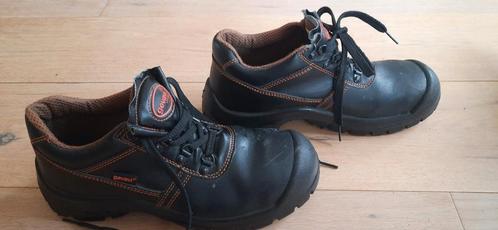 Werkschoenen heren Gevavi GS11
Maat 43, Doe-het-zelf en Verbouw, Veiligheidskleding, Gebruikt, Ophalen of Verzenden