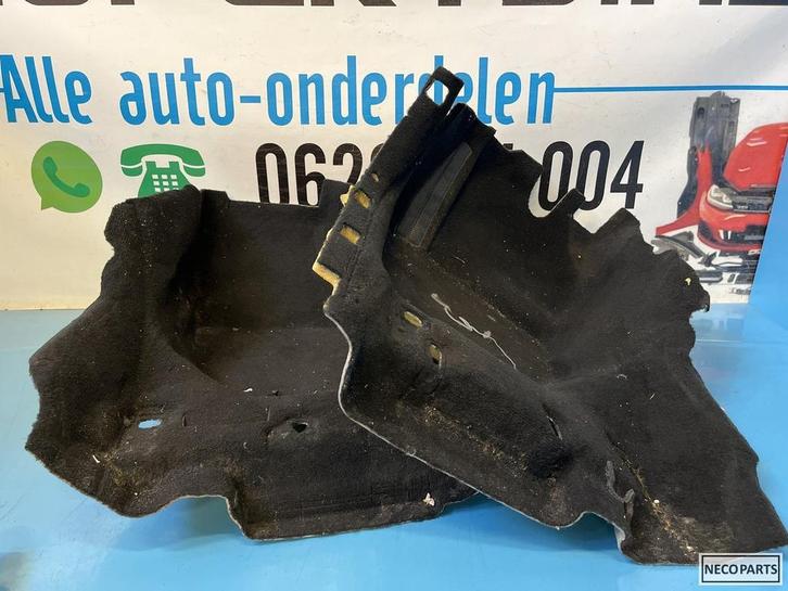 VOLVO V40 VLOERMATTEN BINNENBEKLEDING ORIGINEEL, Auto-onderdelen, Carrosserie en Plaatwerk, Spatbord, Volvo, Gebruikt, Ophalen of Verzenden