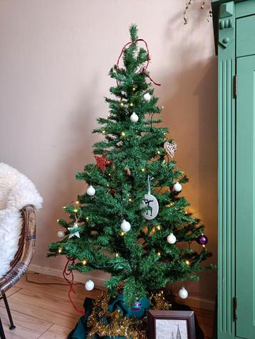 Kunstkerstboom 150cm beschikbaar voor biedingen