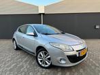 Renault Mégane 1.6 Celsium, NAVIGATIE, CLIMA, CRUISE, NAP,, Origineel Nederlands, Te koop, Zilver of Grijs, 5 stoelen