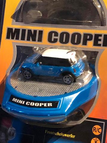 2 x kleine radiografische new mini mk1 r50 mini cooper beschikbaar voor biedingen