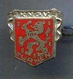 K.N.G.V. turnen rood email broche ( Y_167a ), Verzamelen, Speldjes, Pins en Buttons, Verzenden, Nieuw, Sport, Speldje of Pin